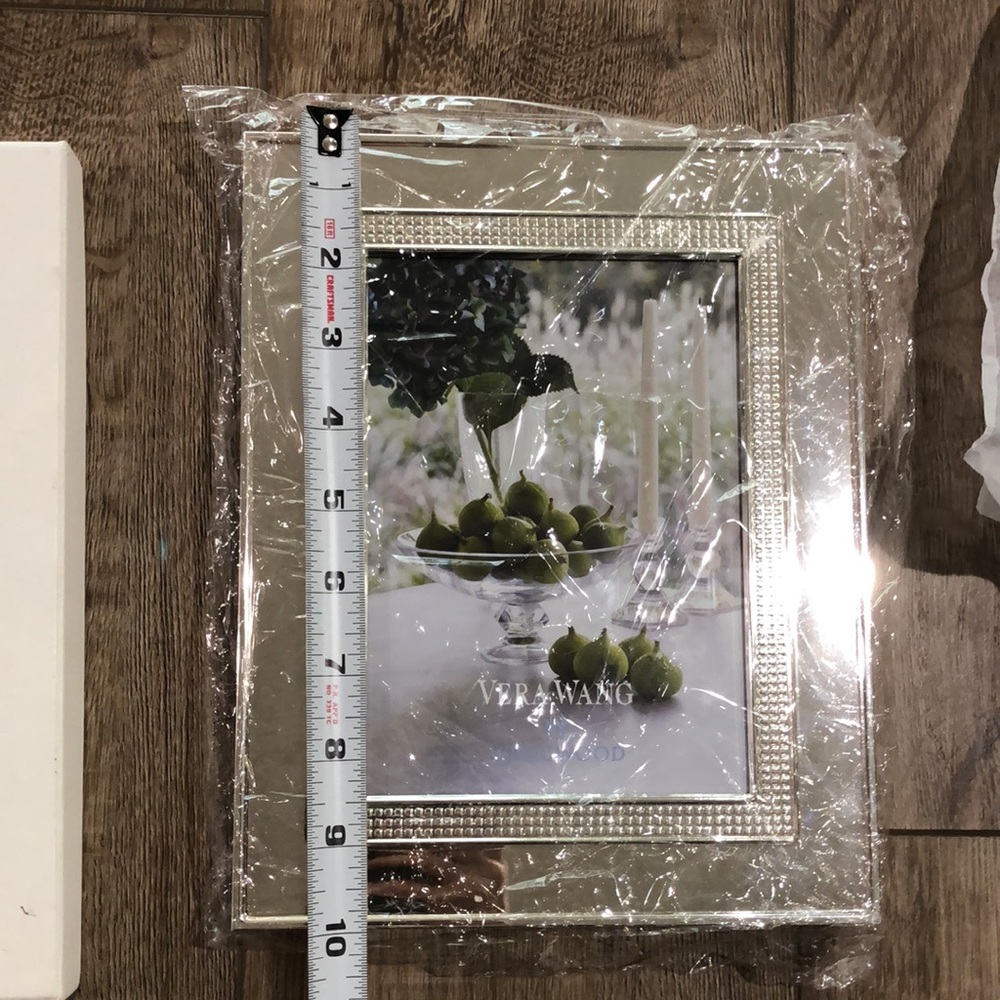 NWT / NIB - VERA WANG - WEDGWOOD silver plated picture frame from Bloomingdale’s - Picture 11 of 12